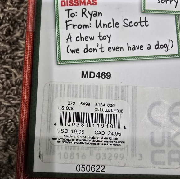 Merry Dissmas - the Holiday Family Party Game from What Do You Meme? New Sealed - Picture 5 of 6